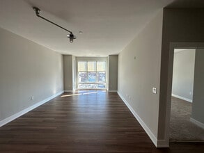 2 Bowdoin St in Everett, MA - Building Photo - Building Photo