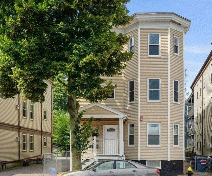 995 Dorchester Ave in Boston, MA - Foto de edificio
