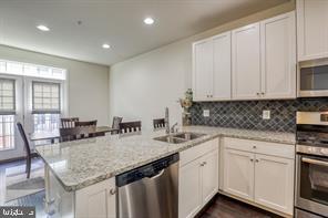 296 Wood Trestle Terrace SE in Leesburg, VA - Building Photo - Building Photo