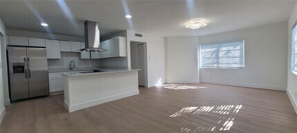 4027 Huntington St NE in St. Petersburg, FL - Building Photo - Building Photo