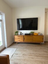 1736 W Walnut St in Tampa, FL - Building Photo - Building Photo