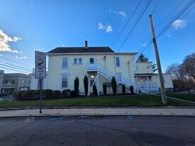110 Main St in Griswold, CT - Building Photo