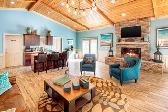 Trails of Signal Mountain in Chattanooga, TN - Foto de edificio - Interior Photo