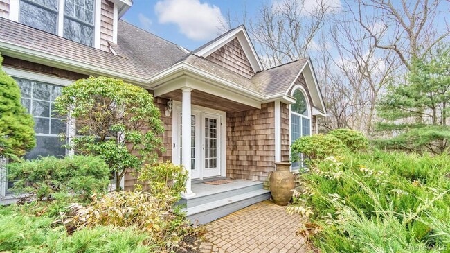 1557 Millstone Rd in Sag Harbor, NY - Building Photo - Building Photo