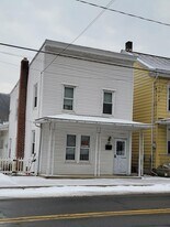 213 W Main St in Tremont, PA - Building Photo