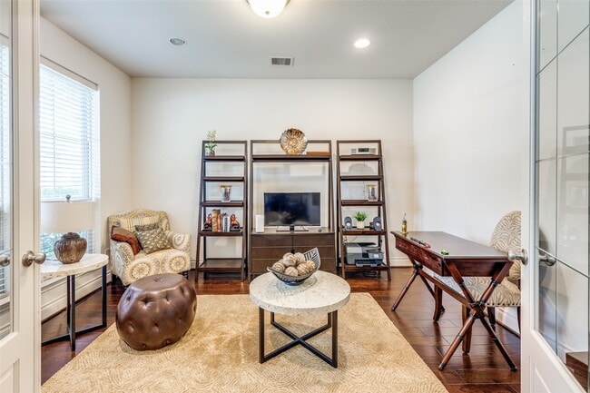 property at 2407 Evening Star Dr