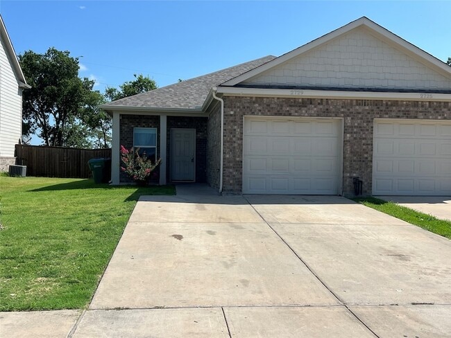 property at 2729 Ginger Ct