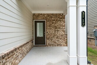 3712 Dover Run Ln in Loganville, GA - Building Photo - Building Photo