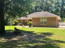 11145 NW 17th Court Rd in Ocala, FL - Building Photo