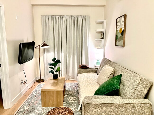 3236 Cattaraugus Ave in Los Angeles, CA - Building Photo - Building Photo