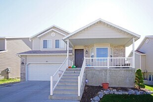 275 W 13165 S in Draper, UT - Building Photo