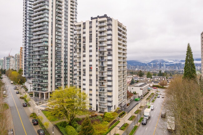 Arbour Place in Burnaby, BC - Building Photo - Building Photo
