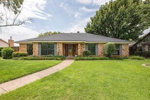 4411 Shady Ln in Wichita Falls, TX - Building Photo