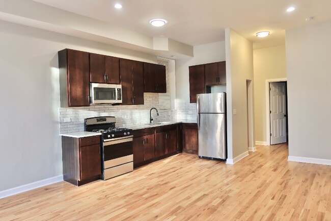 1303 S Christiana Ave