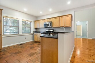 100 Lincoln Pkwy in Buffalo, NY - Building Photo - Building Photo