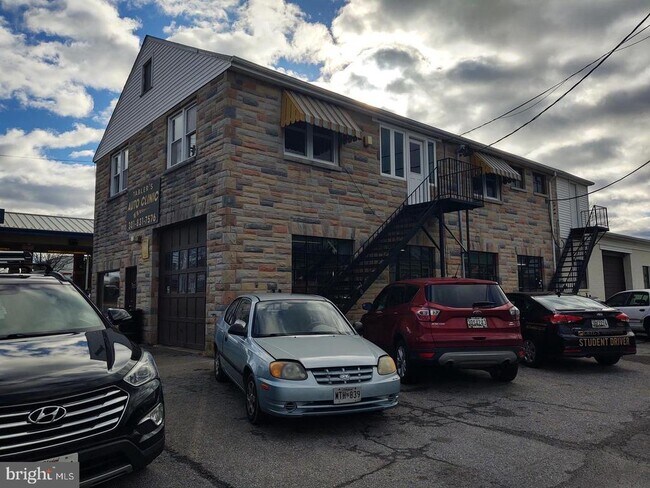 204 E Ridgeville Blvd-Unit -B in Mount Airy, MD - Building Photo - Building Photo
