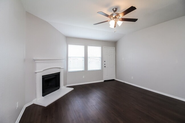 1914 Palma Pita St in Lancaster, TX - Building Photo - Building Photo