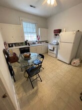 207 S Summit St in Greenville, NC - Building Photo - Building Photo