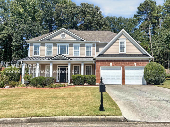 1731 Holcomb Lake Rd in Marietta, GA - Building Photo