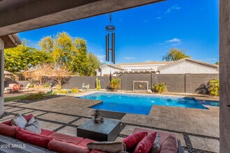 1902 E Desert Ln in Phoenix, AZ - Building Photo - Building Photo
