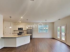 1732 Weatherbrook Cir in Lawrenceville, GA - Building Photo - Building Photo