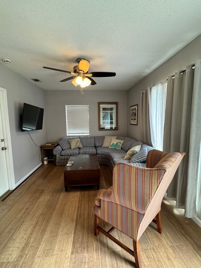 property at 807 Betz Creek Rd