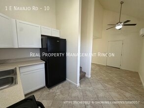 1 E Navajo Rd in Tucson, AZ - Foto de edificio - Building Photo