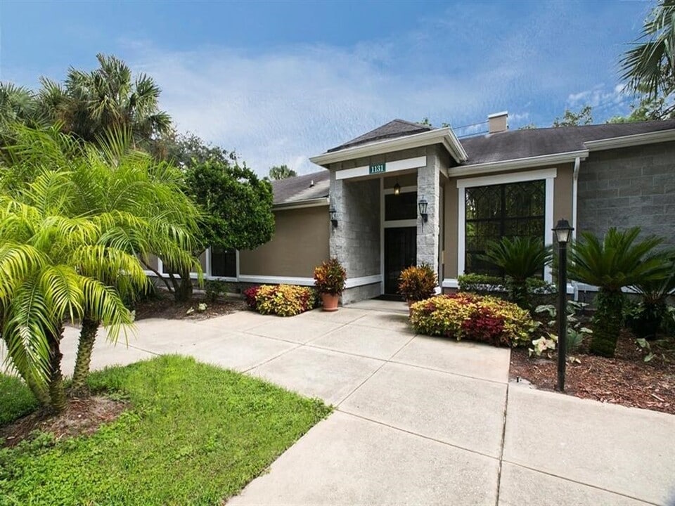 Castle Woods Apartments in Casselberry, FL - Building Photo