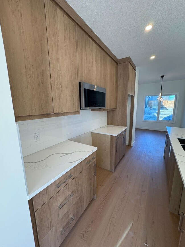 920-935 35 St SE in Calgary, AB - Building Photo - Building Photo