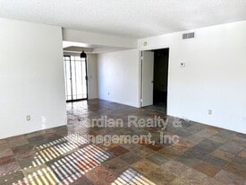 5203 N 24th St in Phoenix, AZ - Building Photo