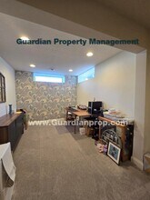 6454 Timber Arch Dr in Chaska, MN - Building Photo - Building Photo