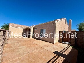 16481 Silica Dr in Victorville, CA - Building Photo - Building Photo