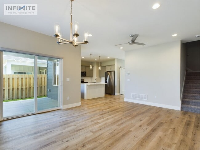 property at 555 Meriwether Ave