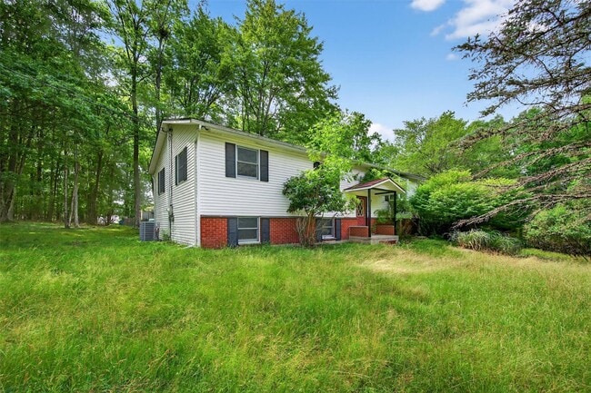 6 Pine Ave in Mountain Dale, NY - Building Photo - Building Photo