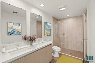 5308 Sepulveda Blvd in Los Angeles, CA - Building Photo - Building Photo