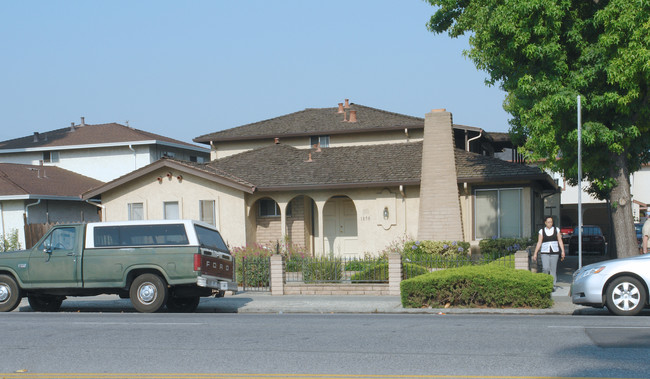 1850 Scott Boulevard in Santa Clara, CA - Foto de edificio - Building Photo