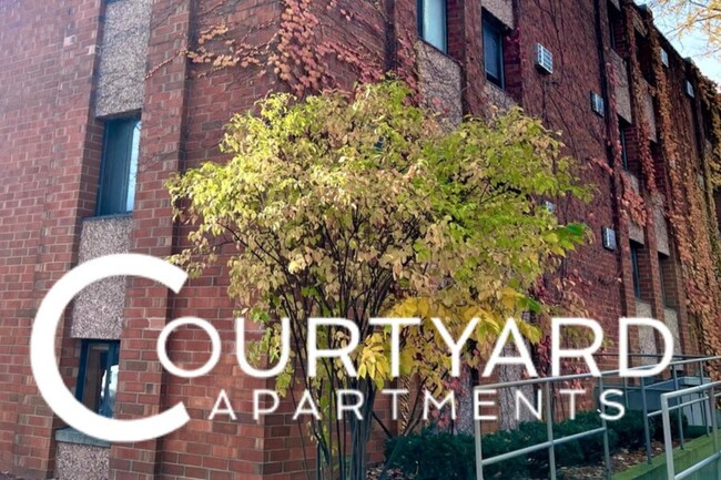 Courtyard Apartments photo'