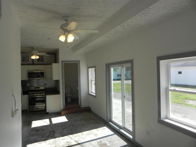 808 E Water St in Prospect, OH - Building Photo - Building Photo