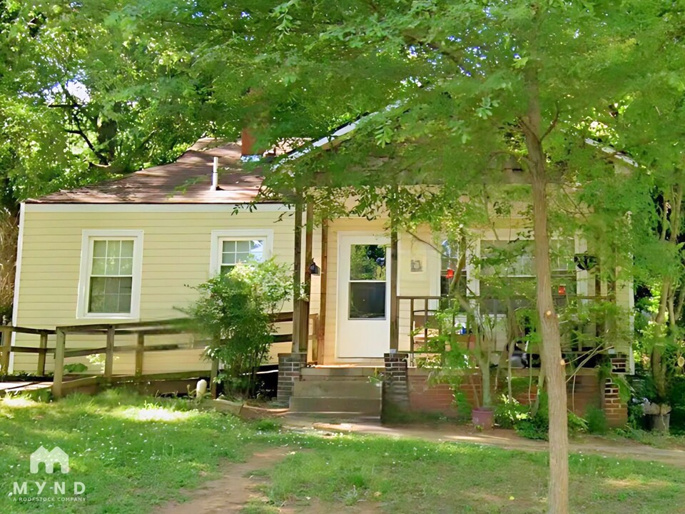 1256 Fordham Rd in Charlotte, NC - Building Photo