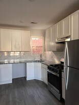 73 Martin Luther King Jr Dr, Unit 2 in Jersey City, NJ - Building Photo