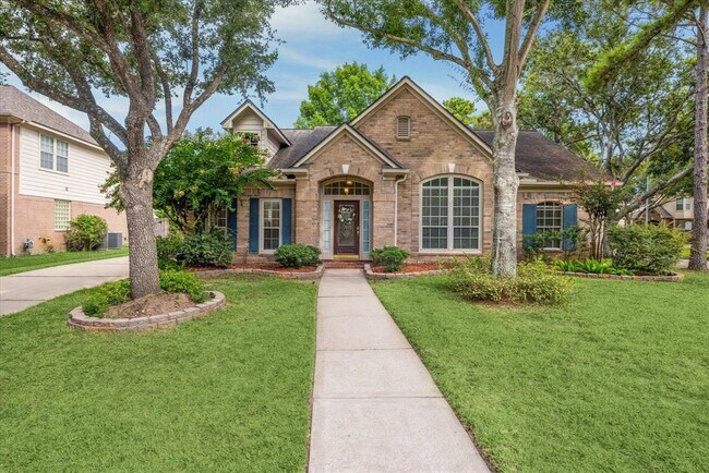 property at 4302 Ruttand Park Ln