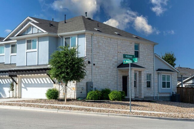property at 2202 Rocoso Trl