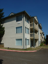 Hillsdale Heights in Portland, OR - Building Photo - Building Photo