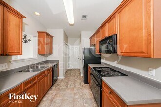 2534 Joey Adkins Dr in Moody, AL - Foto de edificio - Building Photo