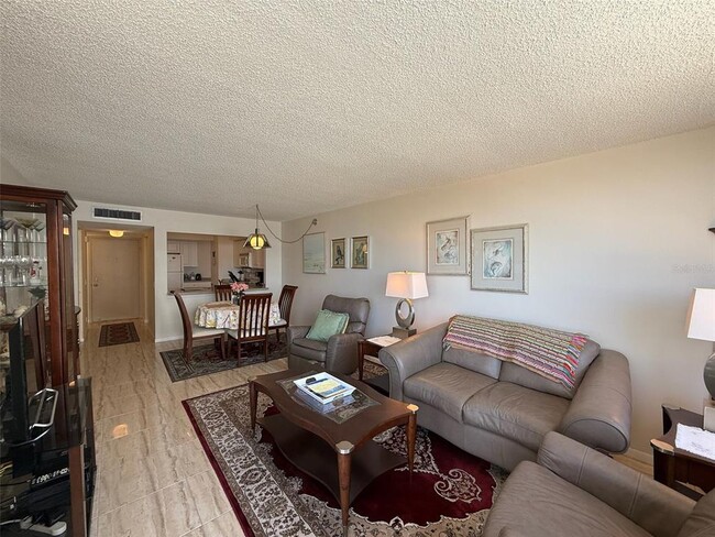 6279 Sun Blvd in St. Petersburg, FL - Building Photo - Building Photo