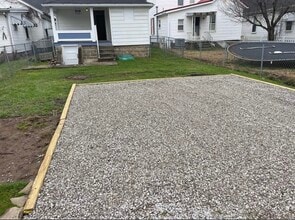 119 S 2nd Ave in Paden City, WV - Building Photo - Building Photo