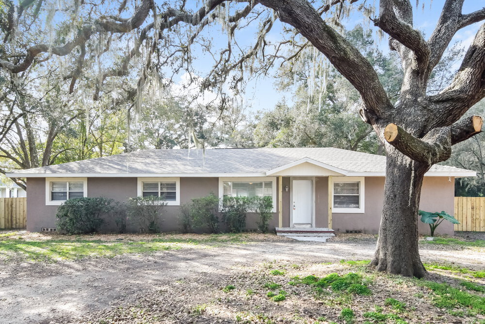 2840 S Miller Rd in Valrico, FL - Building Photo