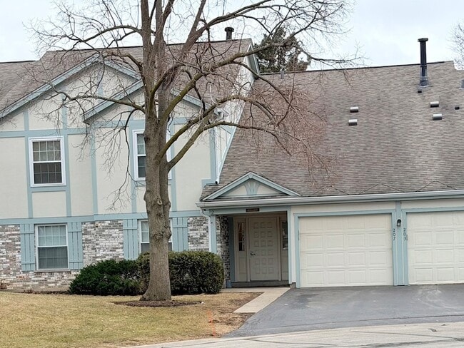 property at 203 Blossom Ct