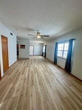 2786 Irving Ave in Iowa City, IA - Building Photo - Building Photo