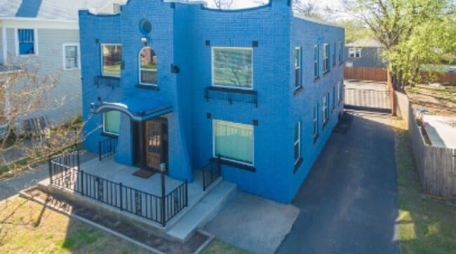 property at 1308 NW 16th St